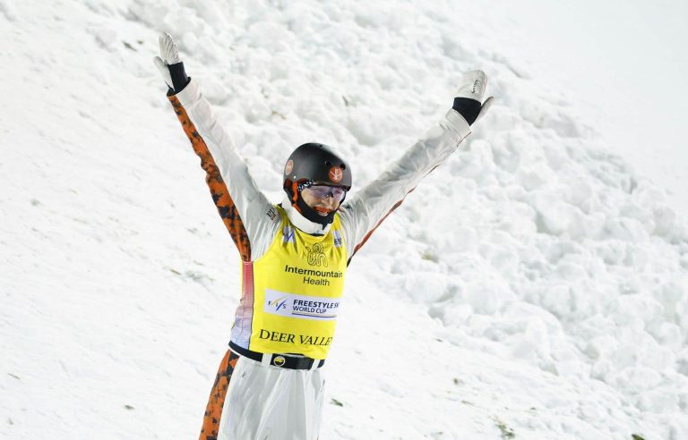 Thénault and Nadeau bronze medalists in freestyle ski jumps