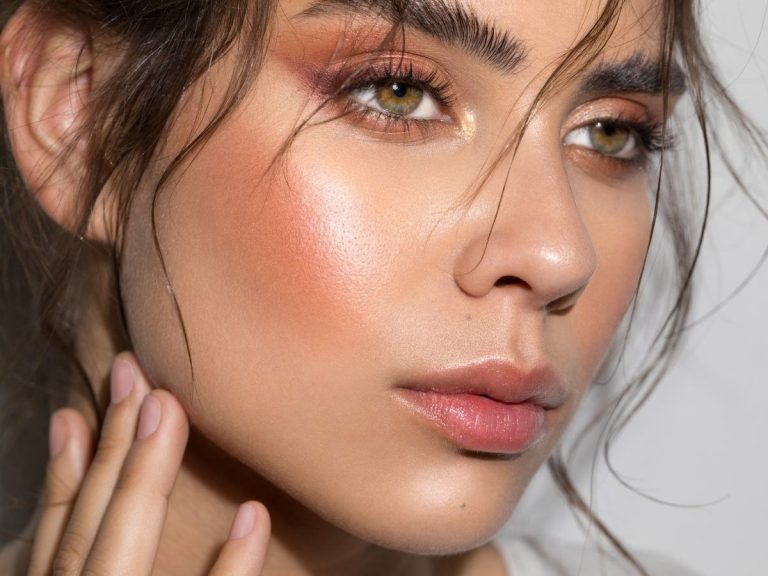 This highlighter for less than €9 is a hit on TikTok