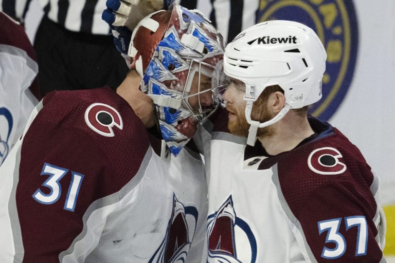 Thursday in the NHL |  The Avalanche defeat the Senators 5-4