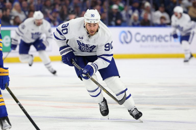 Toronto Maple Leafs |  Ryan O’Reilly will miss four weeks after finger surgery