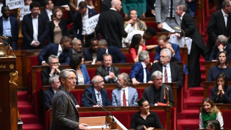 “Total failure for Emmanuel Macron”, “admission of weakness”, “best option” … The reactions of politicians after the use of 49.3