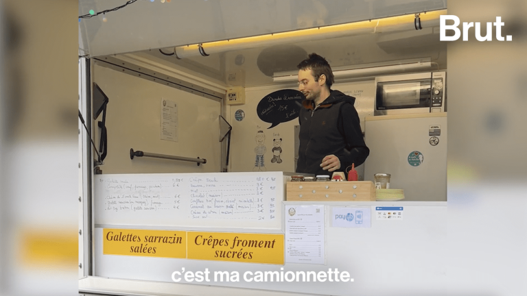 VIDEO.  Autistic Asperger, he opens his own creperie