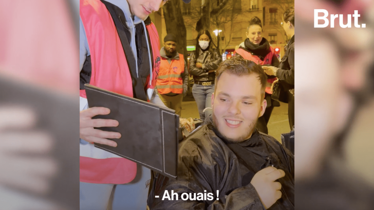 VIDEO.  With the association “Coiffure du cœur”, which helps the homeless