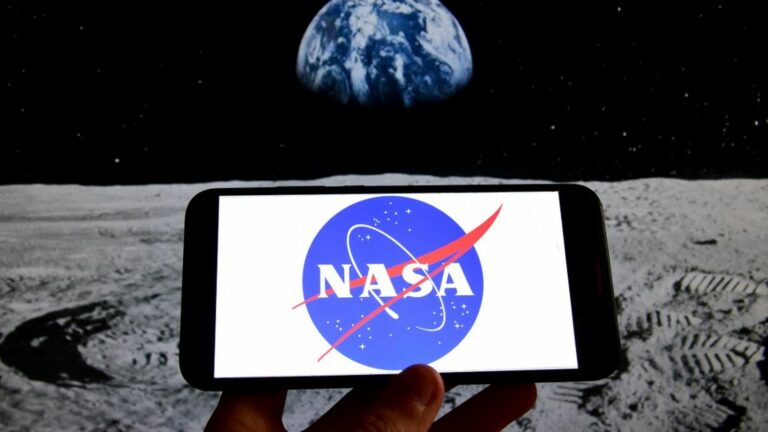 Why NASA is considering installing Wi-Fi on the Moon