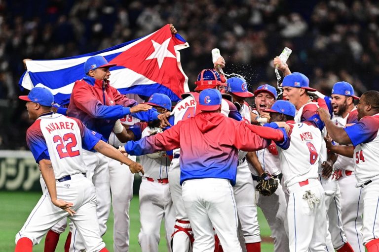 World Baseball Classic |  Cuba advances to semi-finals after beating Australia