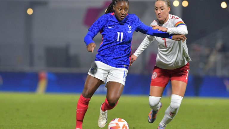 for Kadidiatou Diani, the striker of Les Bleues, “it is important to have something new, the girls can’t take it anymore”