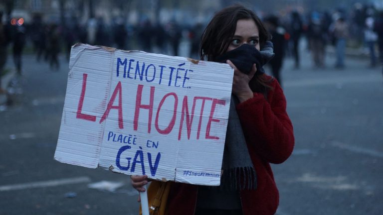 in Paris, protesters against pension reform between concern and anger at “police violence”