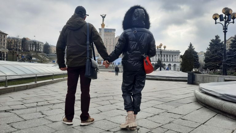 in Ukraine, the complicated return of soldiers on leave in kyiv