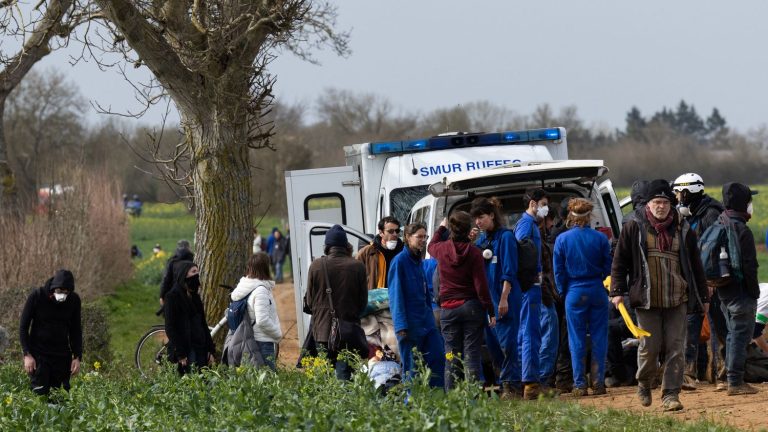 the boss of the Samu des Deux-Sèvres denies any failure during the rescue of injured demonstrators