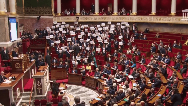 the pension reform adopted, the government saved with 9 votes