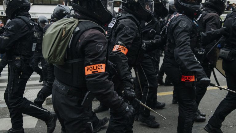 the protester insulted and abused by BRAV-M in Paris denounces a sexual assault