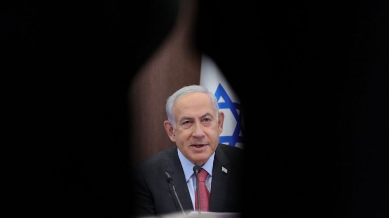 we explain to you the crisis that Netanyahu’s government is going through, forced to pause its criticized judicial reform