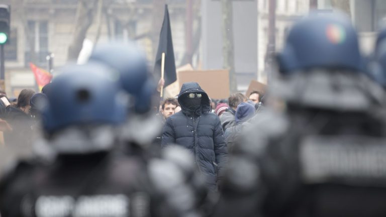 we followed the Parisian demonstration with the police on one side and the demonstrators on the other