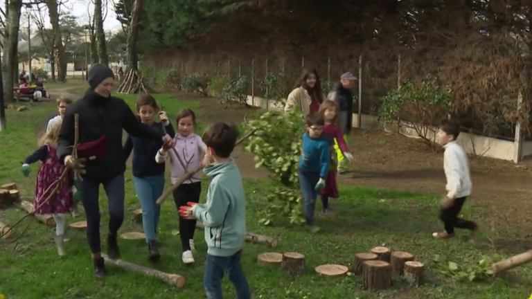 when children rethink the path that leads to their school