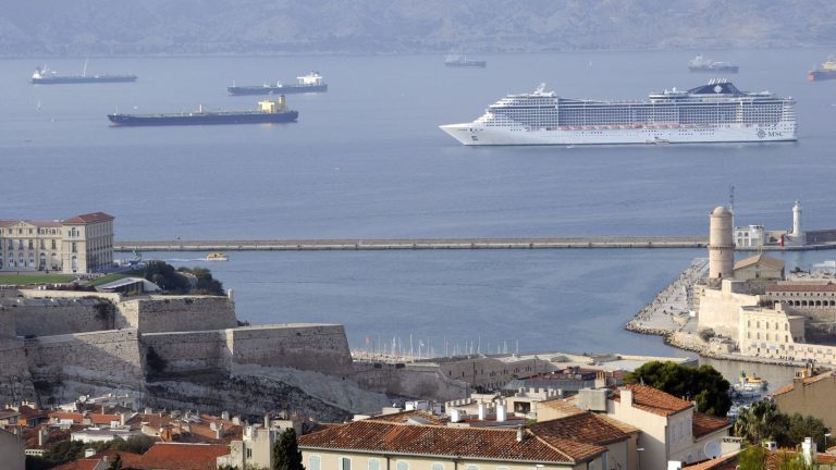 why are “scrubbers”, these cruise ship filters, in the sights of environmental defenders in Marseille?