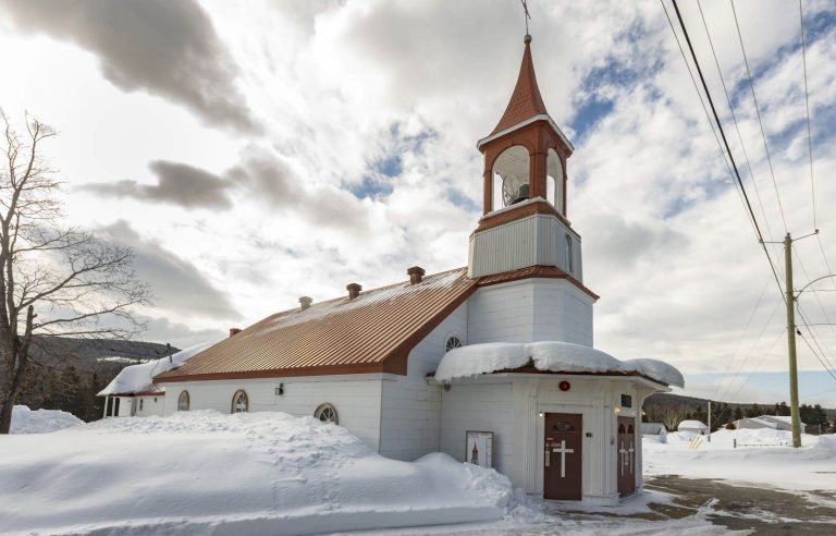 A Charlevoix village fights to save its church