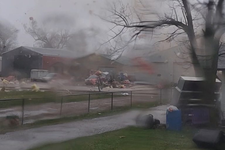 At least two tornadoes hit Illinois