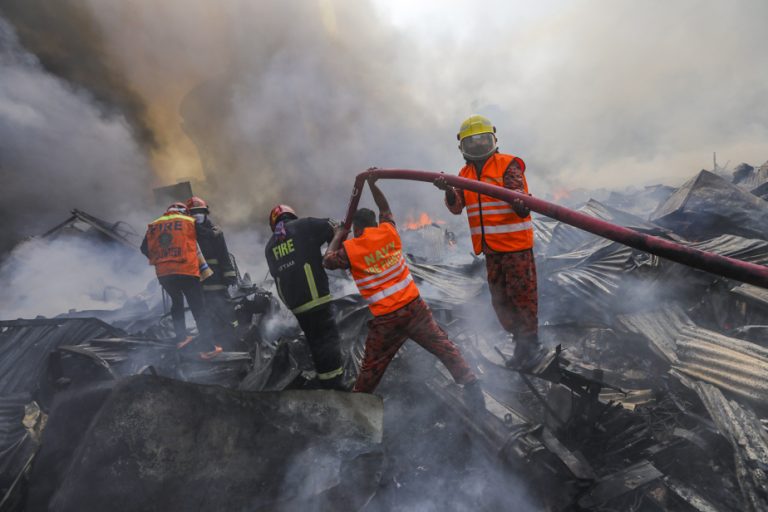 Bangladeshi |  Massive fire devastates Dhaka clothing market