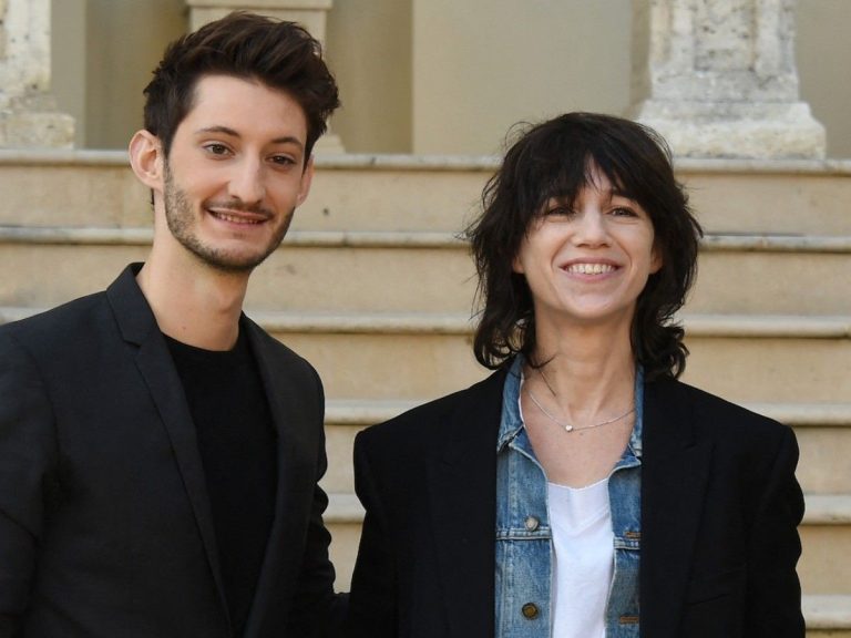 Charlotte Gainsbourg explains why the filming of the film “La Promise de l’aube” with Pierre Niney was complicated