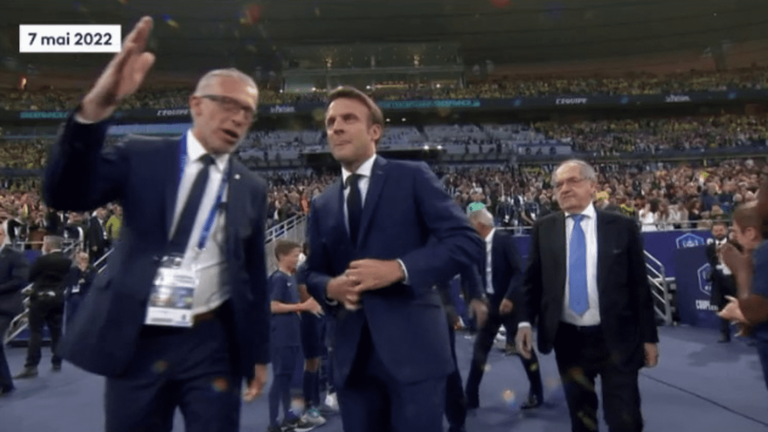 Coupe de France: under pressure, Emmanuel Macron will not go to the lawn at the Stade de France