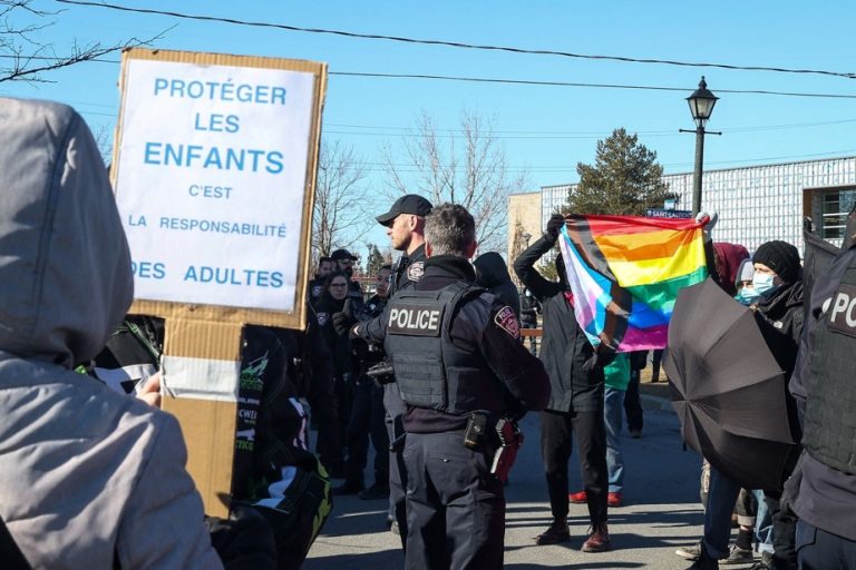 Drag Queen Barbados |  A children’s story moved due to a demonstration