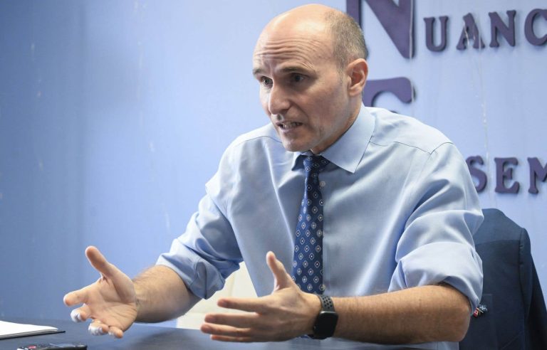 Duclos remains cautious about funding the new version of the third link