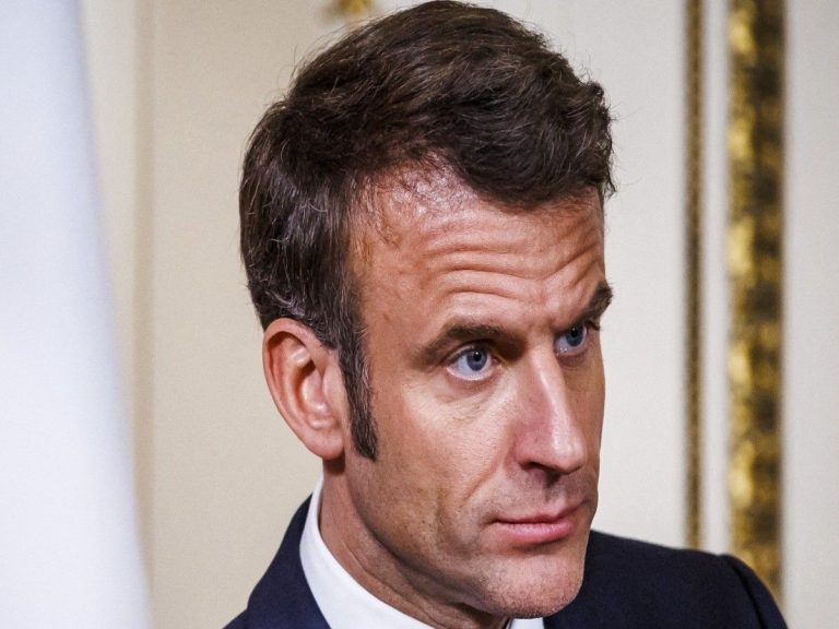 Emmanuel Macron parodied in “C to you” after his speech … In full live, Bertrand Chameroy lets go under the dumbfounded gaze of Anne-Elisabeth Lemoine: “Suck me the …”