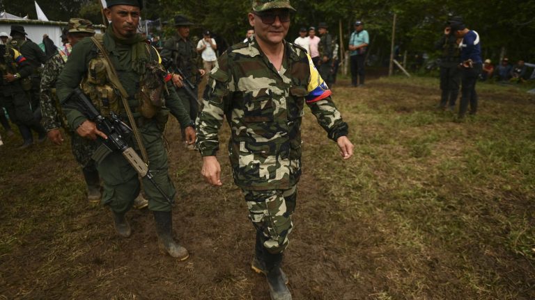 FARC dissidents agree to negotiate, a step towards “total peace”?