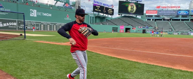 Fenway Park, Yankee Stadium or local field: same fight for Quebecer Édouard Julien