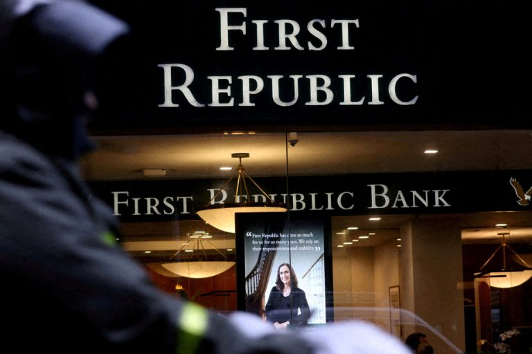 First Republic bank continues its fall on Wall Street