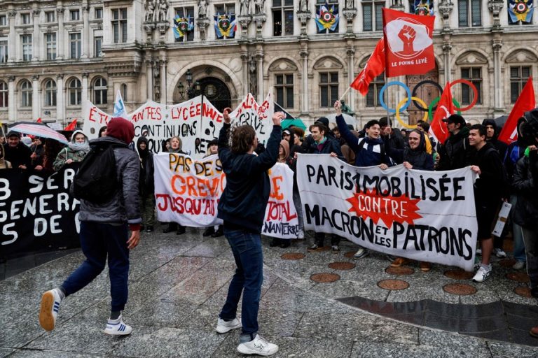 Pension reform in France |  The Constitutional Council validates the essentials of the project