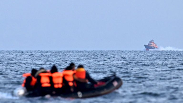 Forty migrants, including children, rescued after a shipwreck in the English Channel