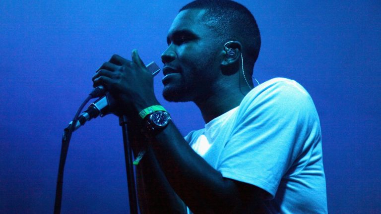 Frank Ocean cancels second gig due to leg injury