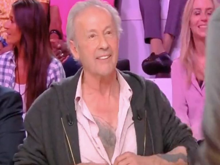 Gérard Klein alias “L’instit” reappears in “TPMP” after years of silence and reveals an unsuspected and XXL tattoo!