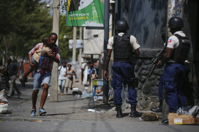 Haiti |  A dozen suspected gang members stoned and burned alive in Port-au-Prince