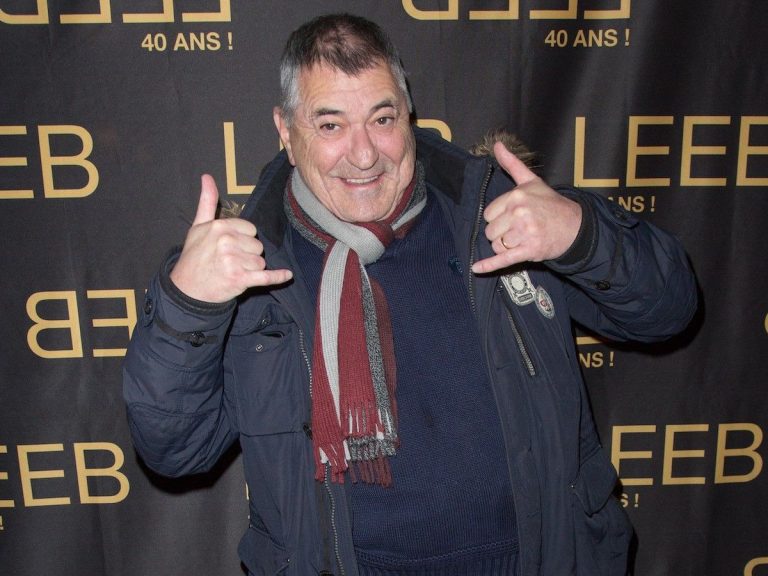 “He fell very low”, Jean-Marie Bigard cross-dresses, Bernard Montiel exceeded!