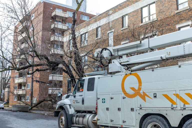 Ice storm over southern Quebec |  More than 665,000 customers still without electricity