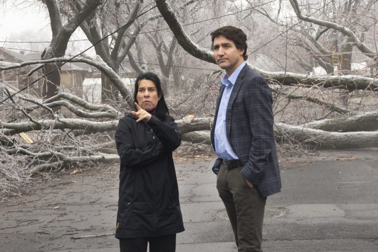 Ice storms and power outages |  “We will be there to help”, assures Justin Trudeau