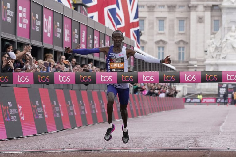 London Marathon |  Kelvin Kiptum records best second time in history