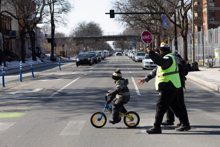 Mobile photo radars in school zones |  The number of reports is exploding