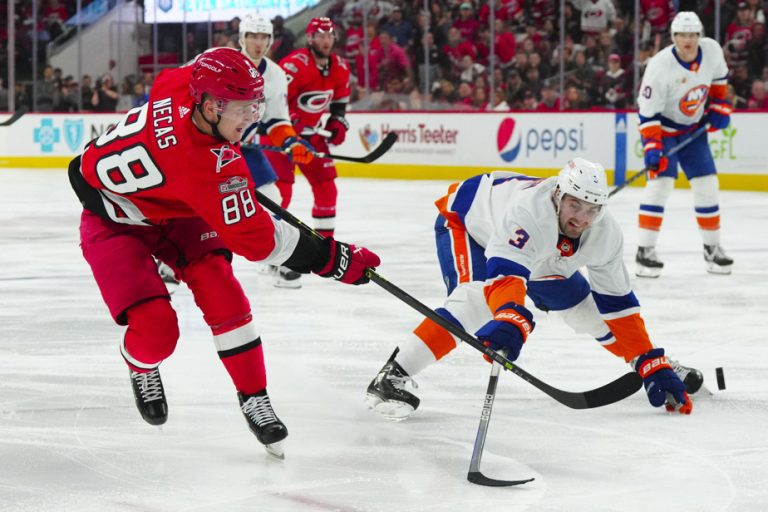 Monday in the NHL playoffs |  Hurricanes win Game 1 against Islanders