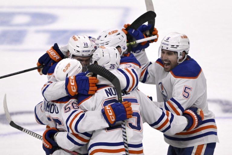 NHL playoffs |  Oilers knock out Kings in six games