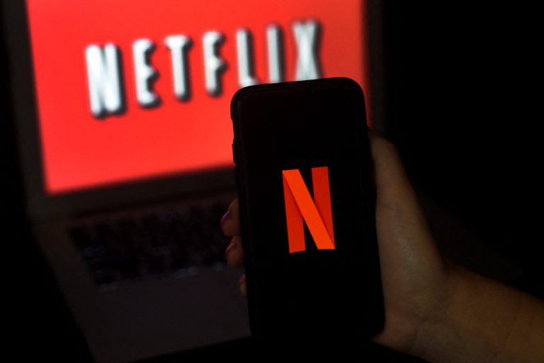 Netflix surpasses 232 million subscribers