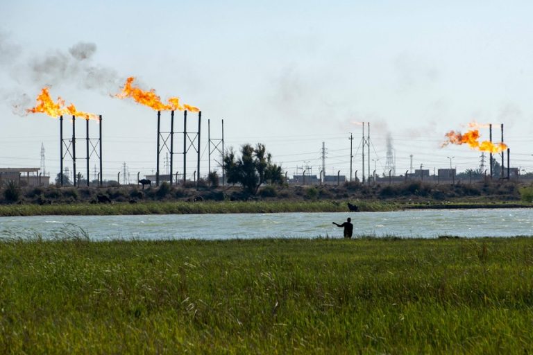 Oil keeps gains after OPEC+, growth worries