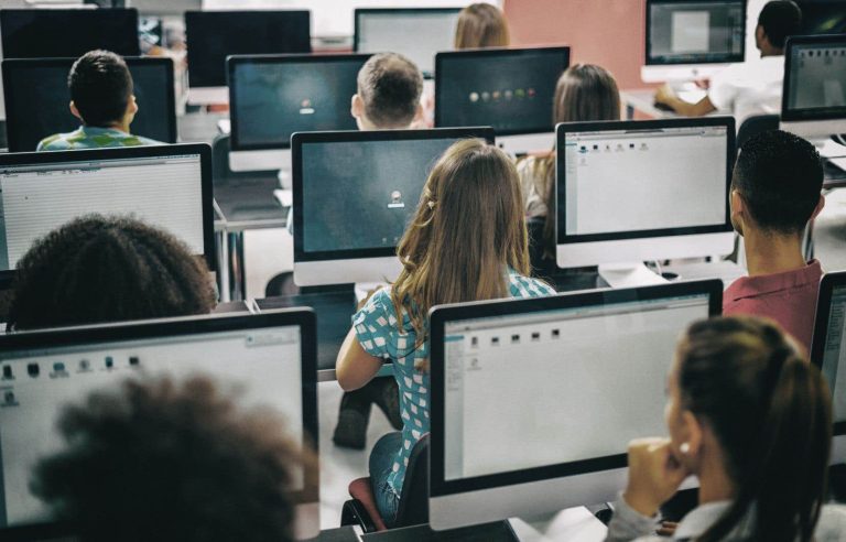 [Opinion] For a real moratorium on the computerization of education