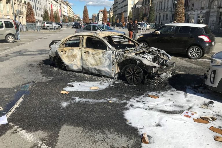 Pension reform.  A new demonstration degenerates in Rennes with major damage and burned cars