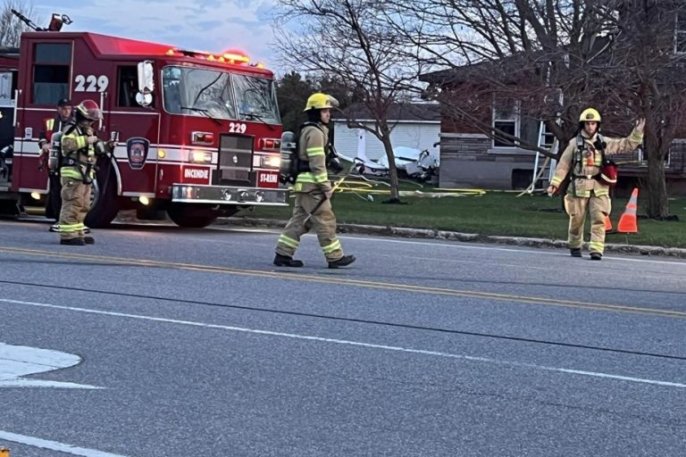 Plane crashes in Montérégie, seriously injuring two