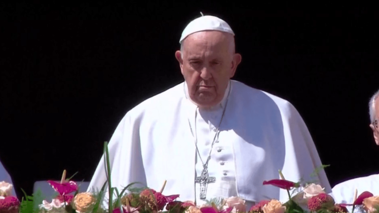 Pope Francis’ messages for Easter Mass