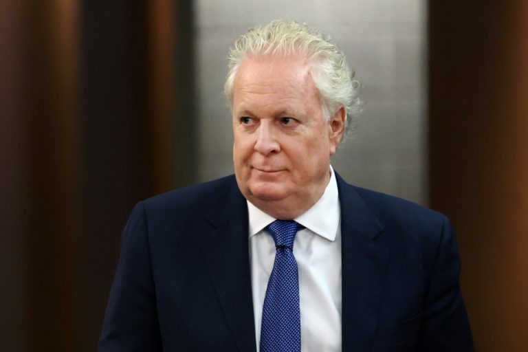 Privacy Breach |  Quebec ordered to pay $385,000 to Jean Charest