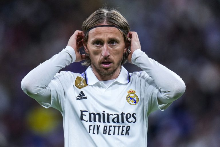 Real Madrid |  Luka Modric injured in the left thigh